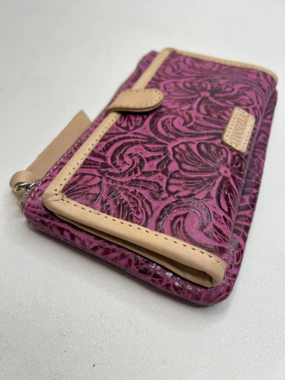 C0NSUELA Slim Wallet Mena Tooled Embossed Leather Fuchsia - Picture 5 of 8